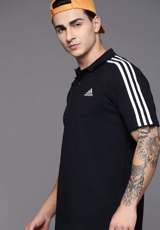 Adidas Tshirt